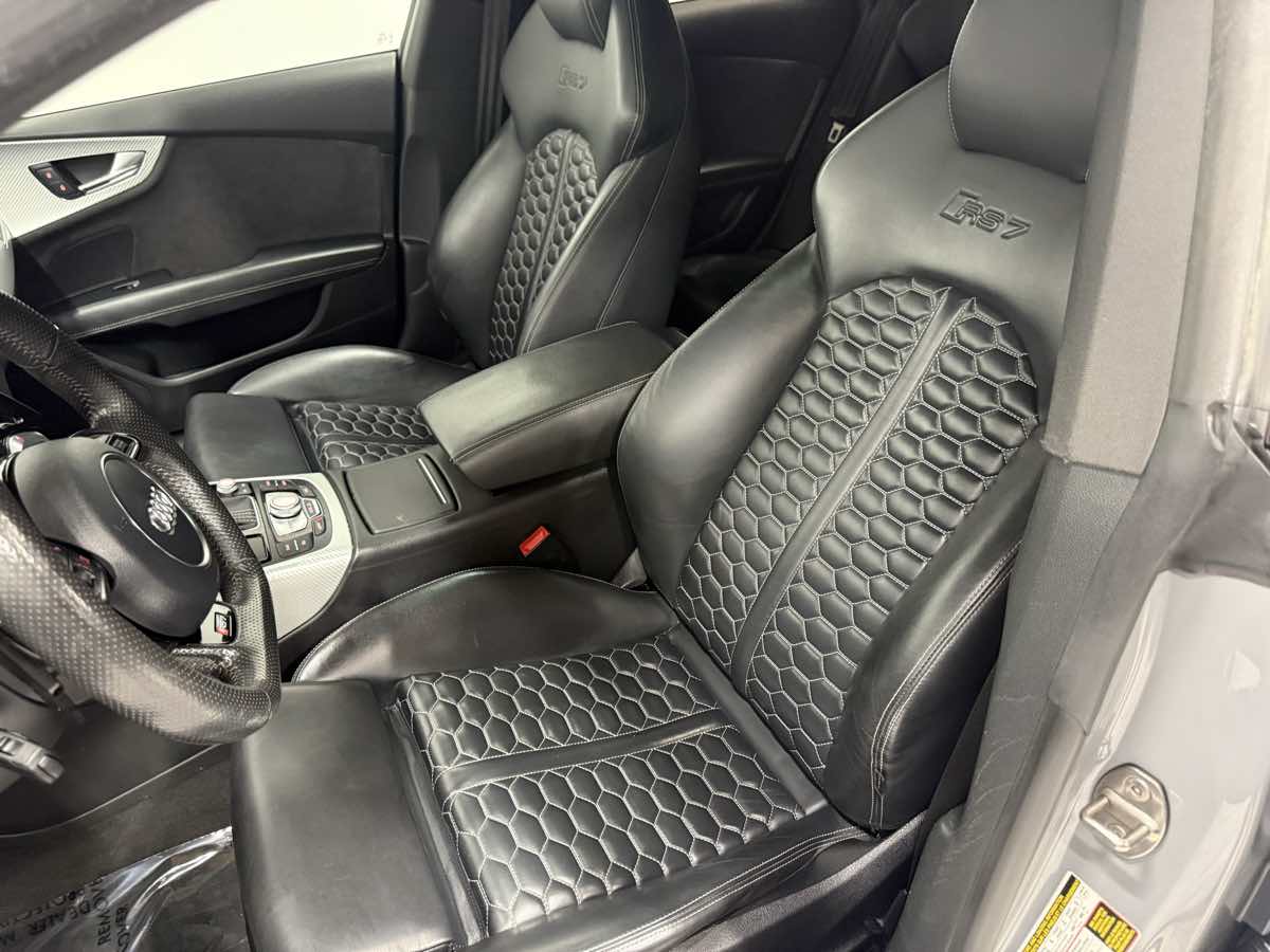 2016 Audi RS 7 Base Performance photo 11