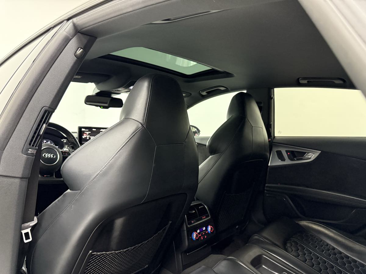 2016 Audi RS 7 Base Performance photo 13
