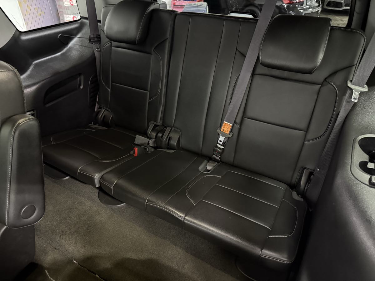 2015 Chevrolet Tahoe LT photo 26