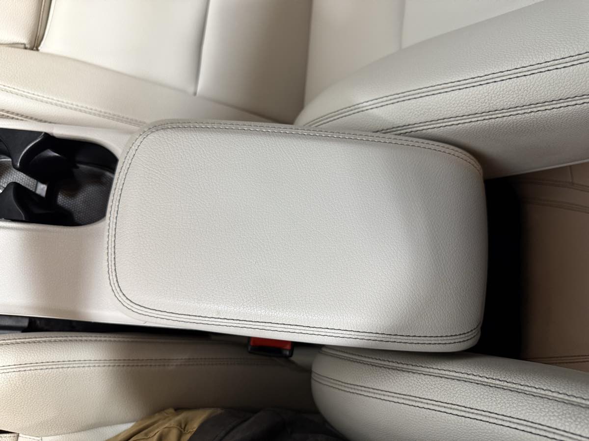 2018 Mercedes Benz CLA 250 photo 25