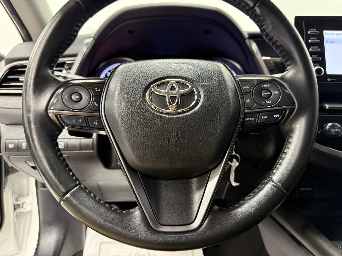 2022 Toyota Camry SE photo 33