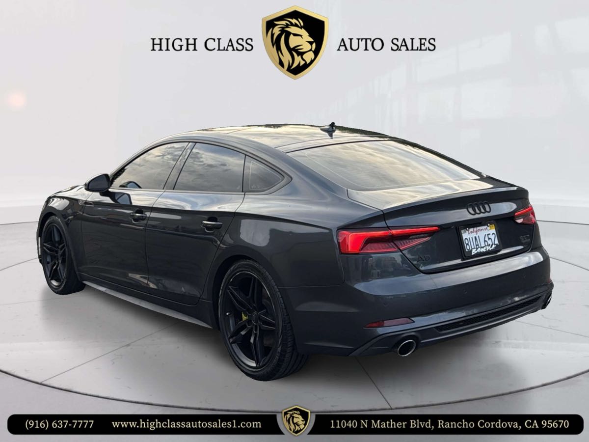 2018 Audi A5 Premium Plus S line Quattro photo 2