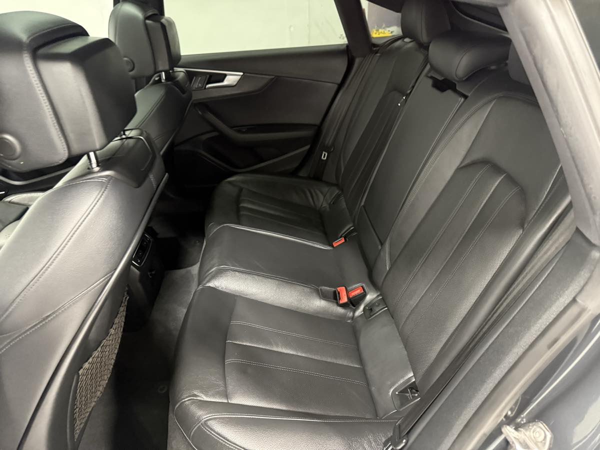 2018 Audi A5 Premium Plus S line Quattro photo 12