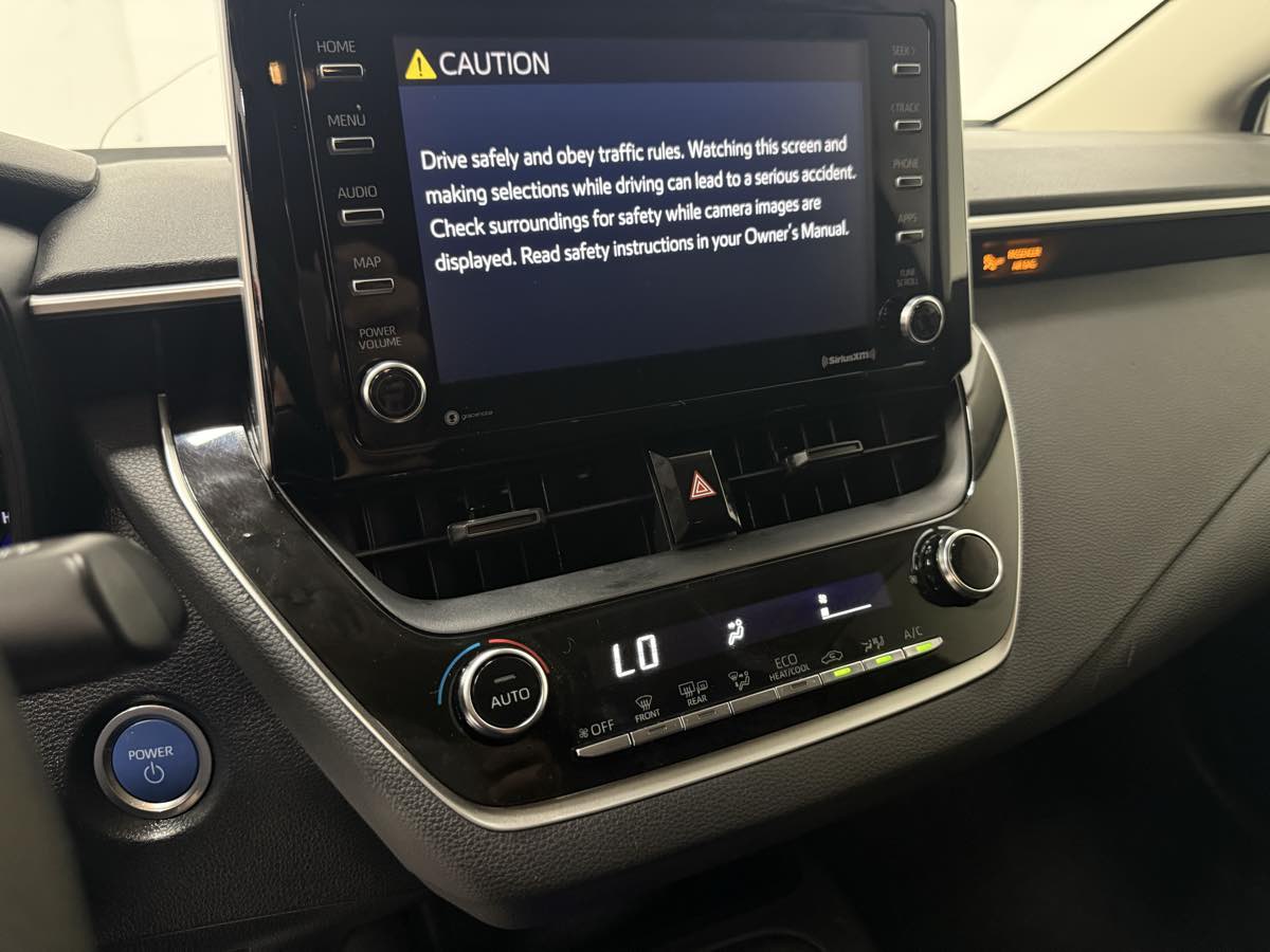 2021 Toyota Corolla Hybrid LE photo 28