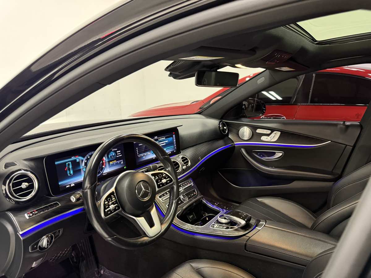 2020 Mercedes Benz E 350 photo 10