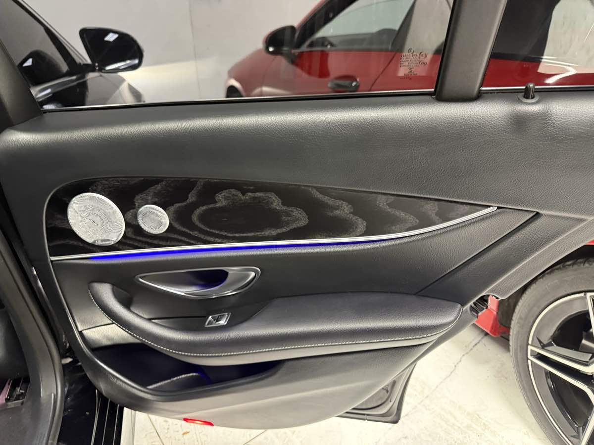 2020 Mercedes Benz E 350 photo 17