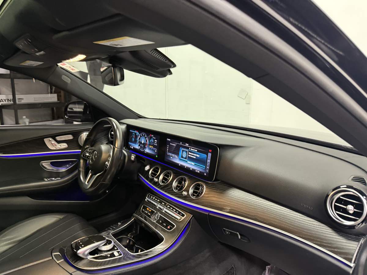2020 Mercedes Benz E 350 photo 23