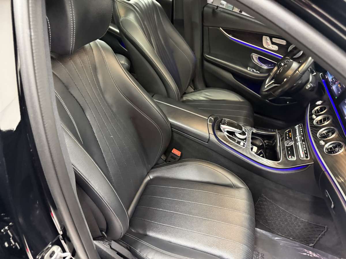 2020 Mercedes Benz E 350 photo 25