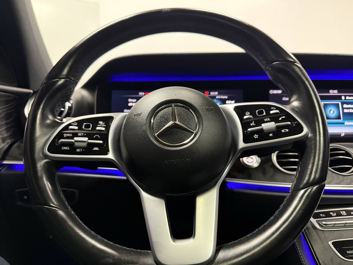 2020 Mercedes Benz E 350 photo 27