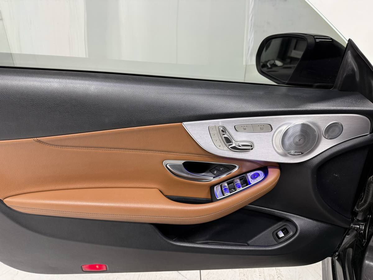 2019 Mercedes Benz C 300 Cabriolet photo 9