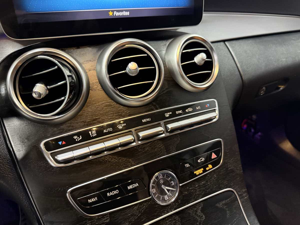 2019 Mercedes Benz C 300 Cabriolet photo 22