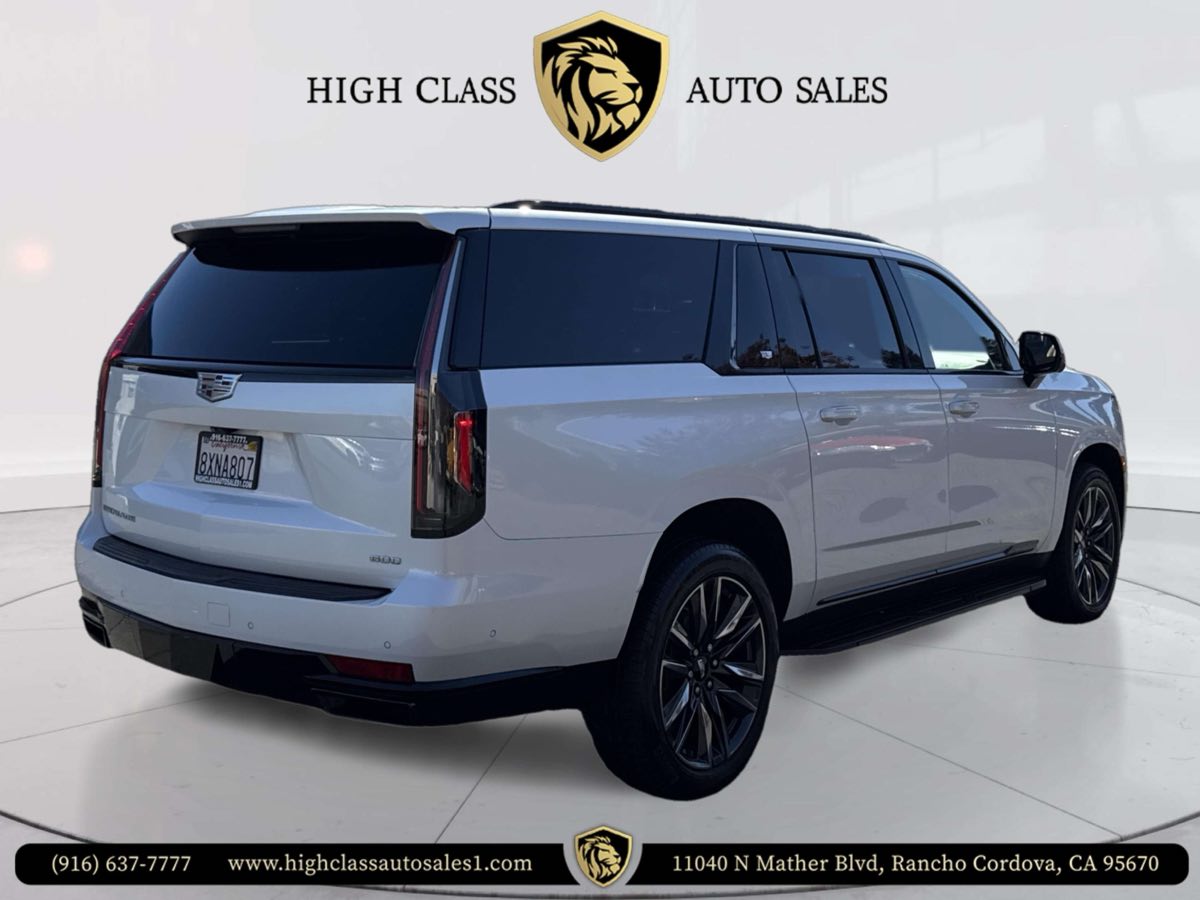 2021 Cadillac Escalade ESV Sport photo 3