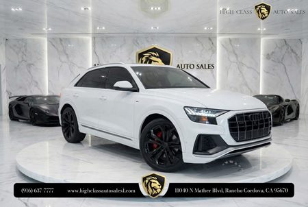 2022 Audi Q8 Premium Plus