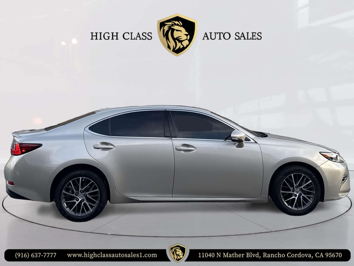 2017 Lexus ES 350 photo 4