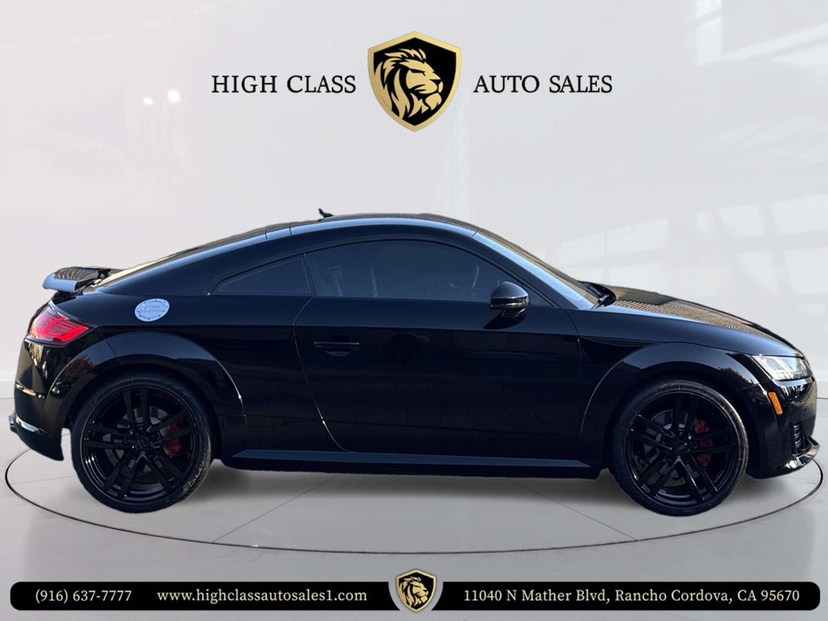 2017 Audi TT Coupe photo 4