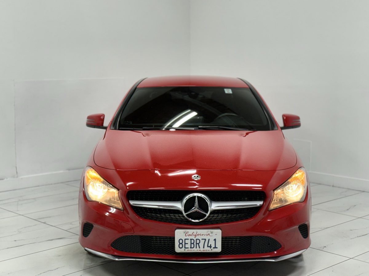 2018 Mercedes Benz CLA 250 photo 2