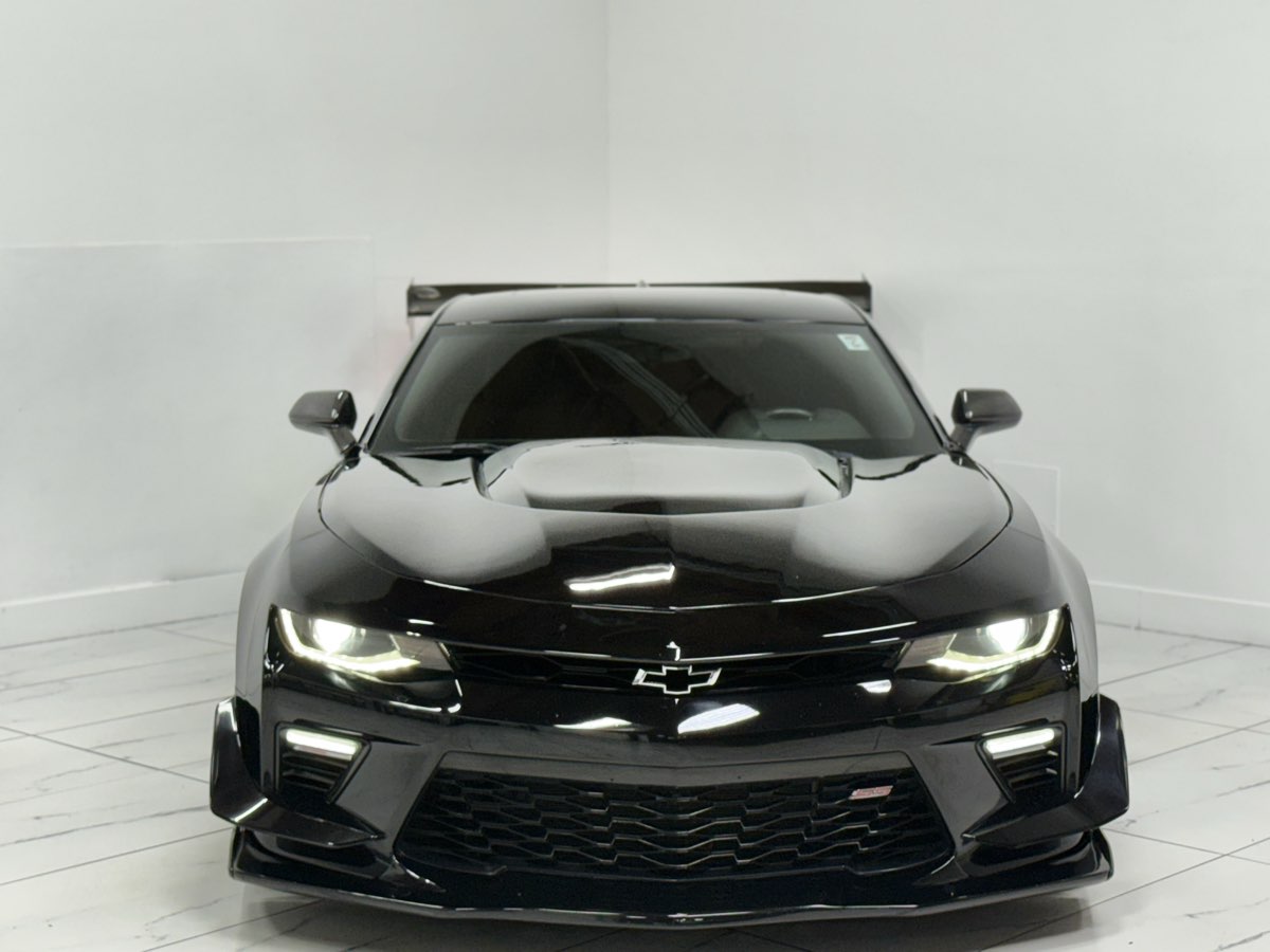 2018 Chevrolet Camaro 1SS photo 3