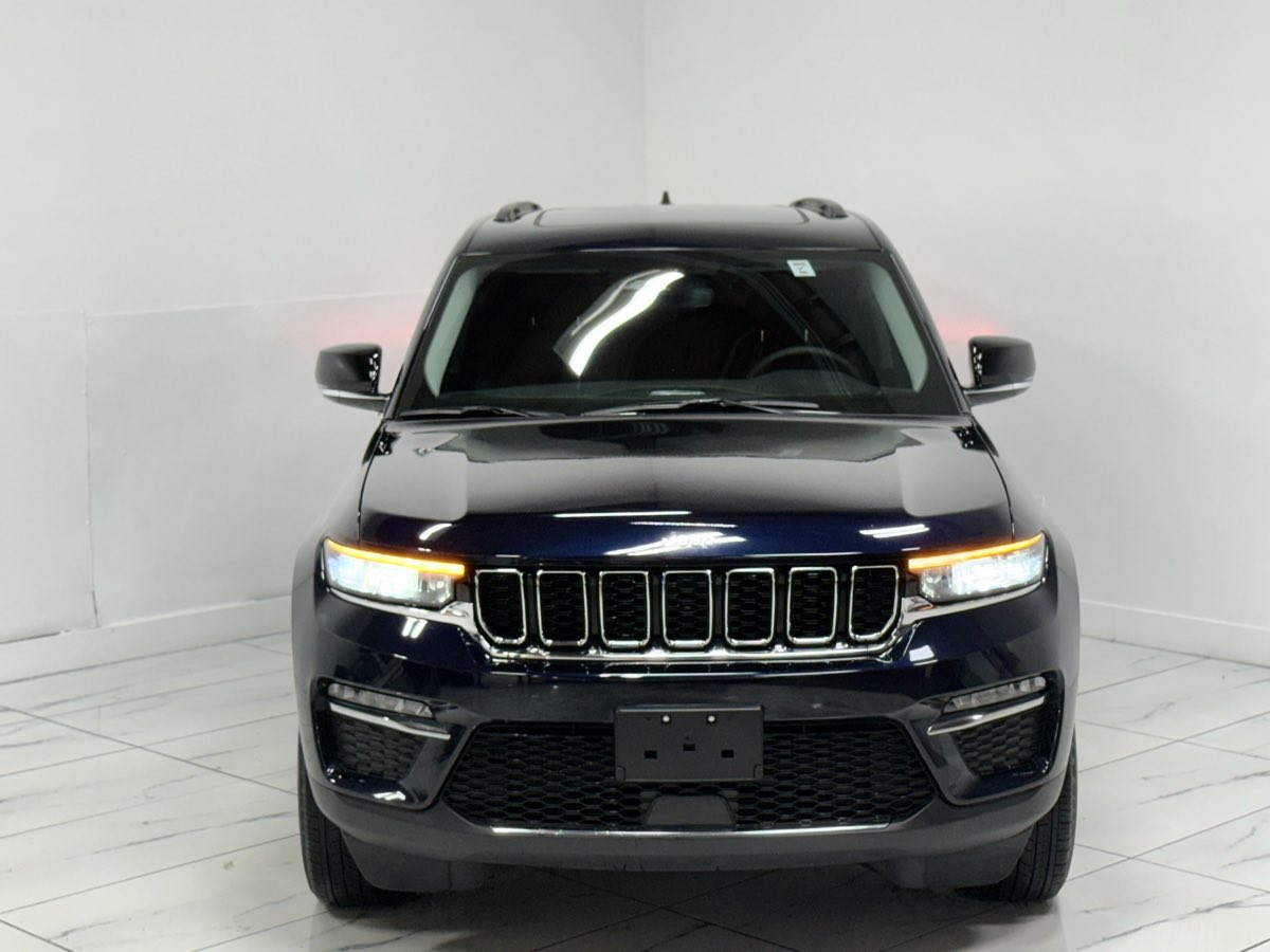2022 Jeep Cherokee Limited 4xe photo 4