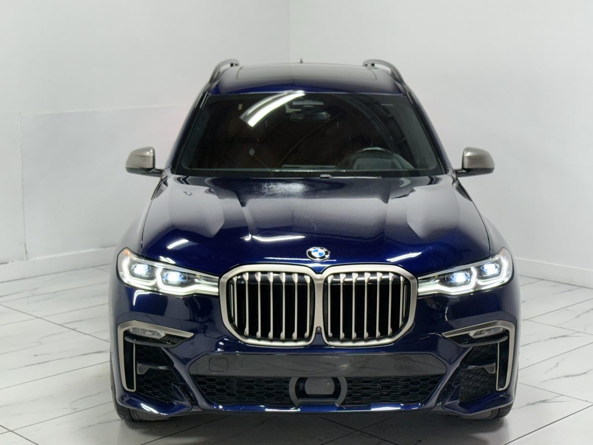 2021 Bmw X7 M50i photo 2