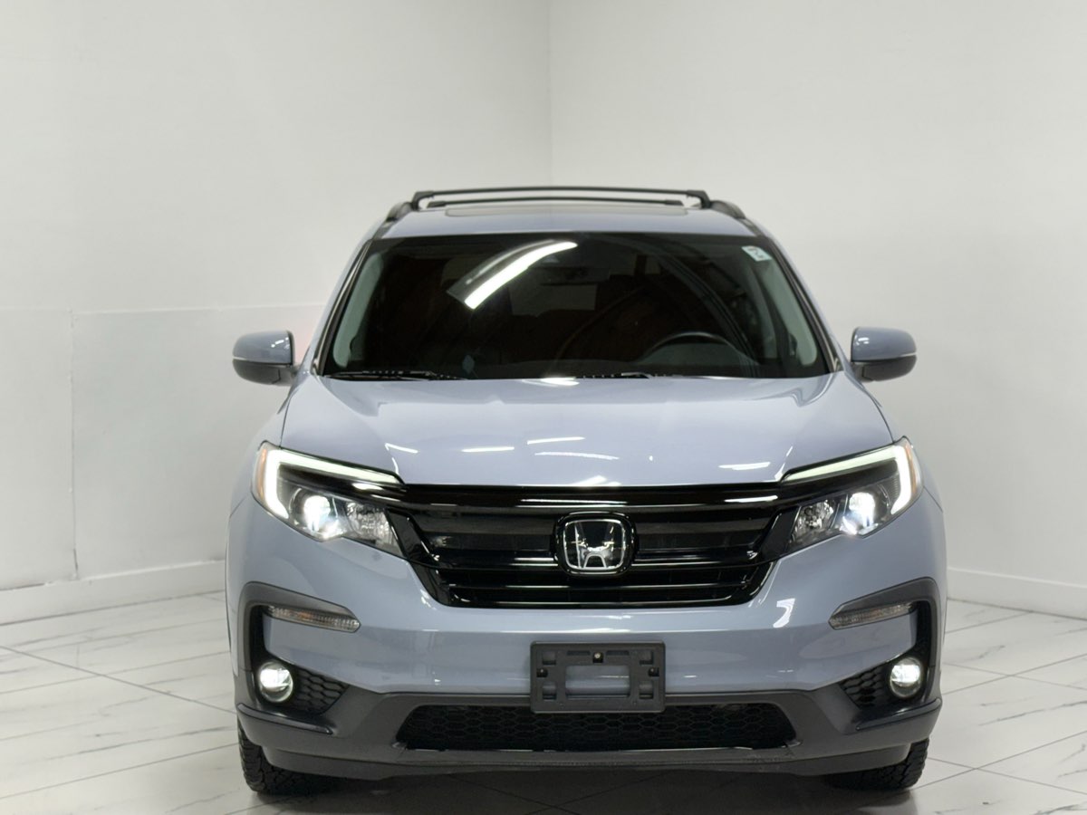 2022 Honda Pilot Special Edition photo 2