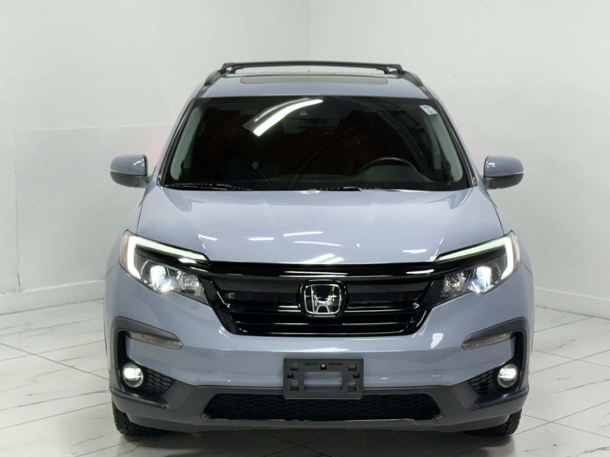 2022 Honda Pilot Special Edition photo 3