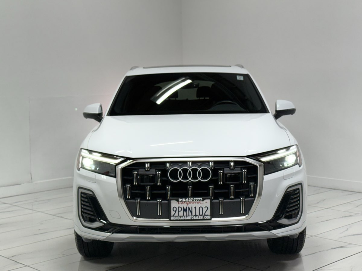 2025 Audi Q7 Premium 45 photo 3