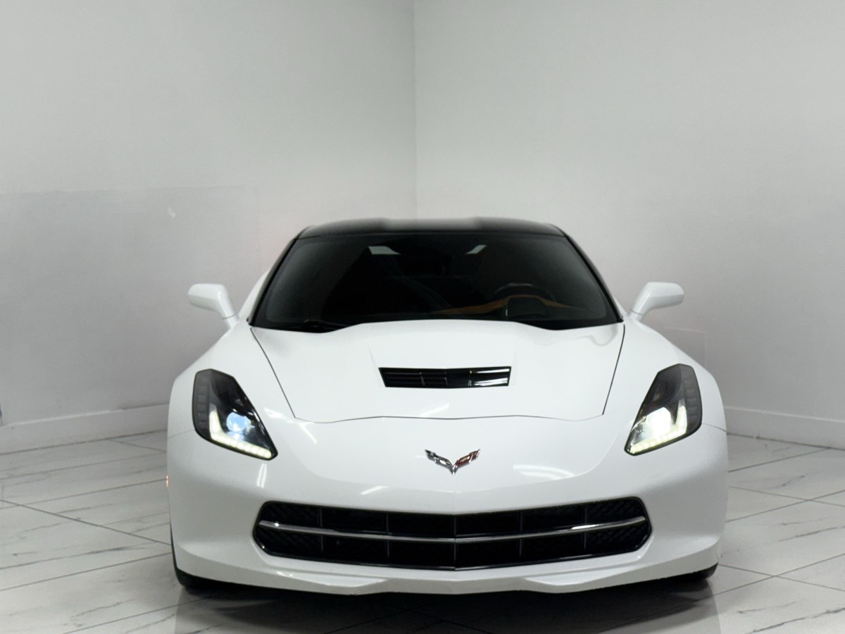 2014 Chevrolet Corvette Stingray 3LT photo 3