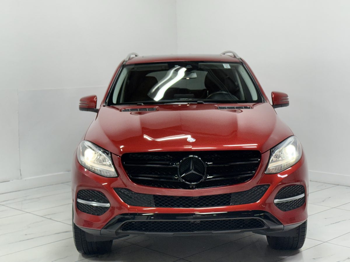 2017 Mercedes Benz GLE 350 4MATIC photo 2