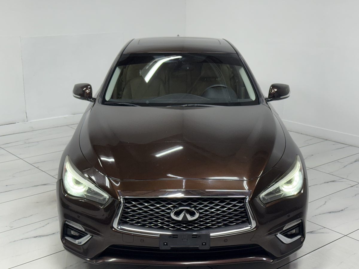 2018 Infiniti Q50 3.0t LUXE photo 4
