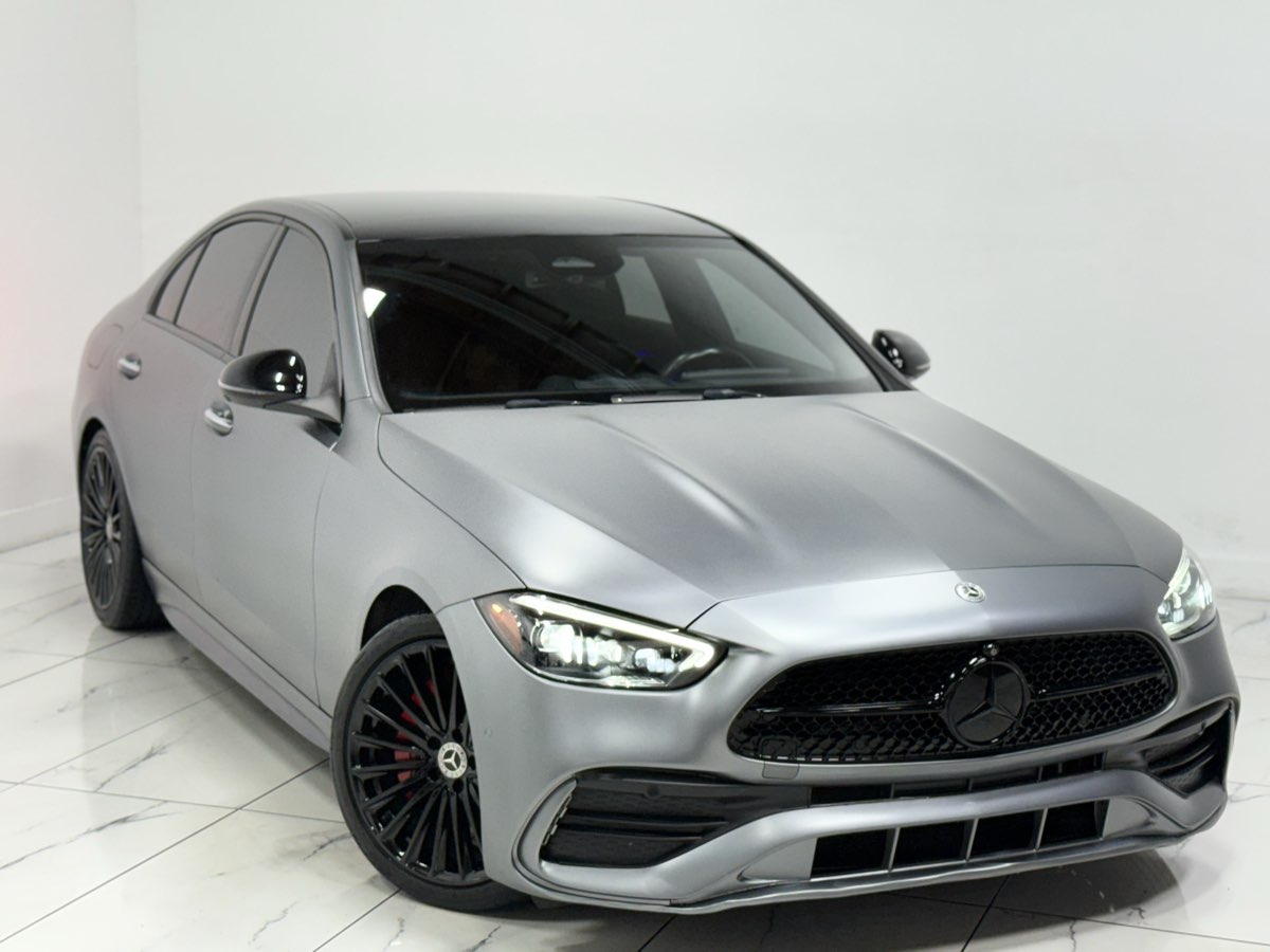 2022 Mercedes Benz C 300 Sedan photo 2