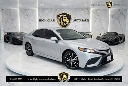 2023 Toyota Camry SE