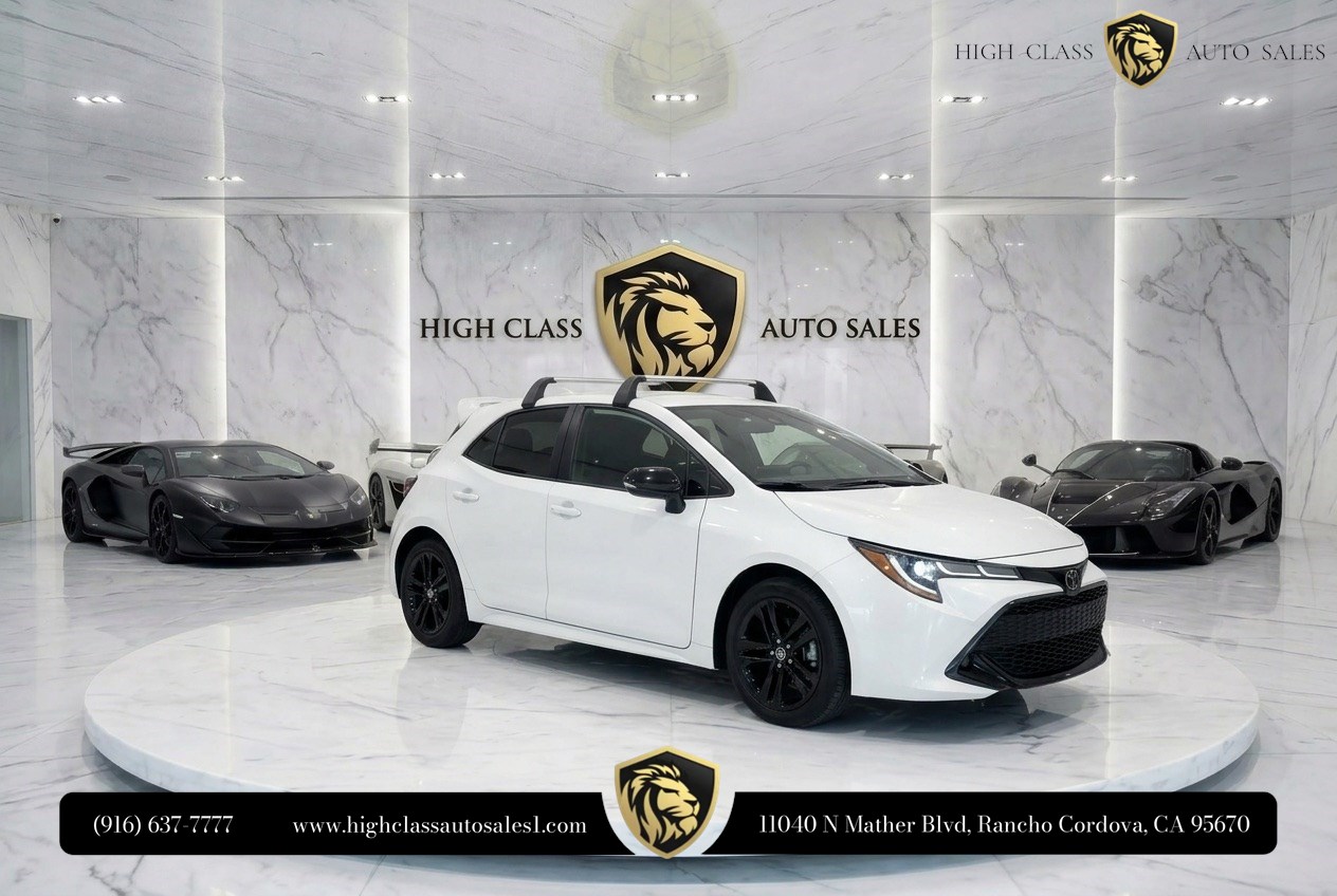 2022 Toyota Corolla Hatchback SE