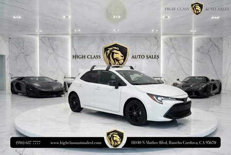 2022 Toyota Corolla Hatchback SE