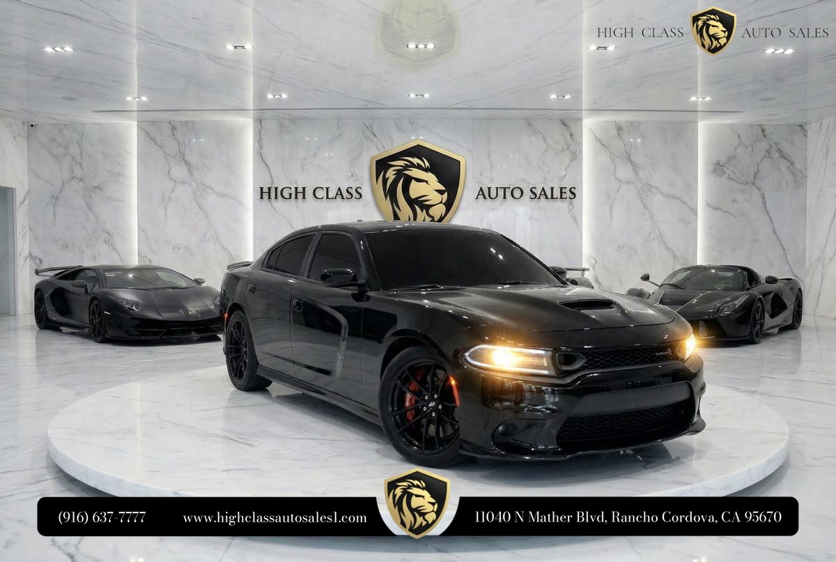 2022 Dodge Charger Scat Pack's photo