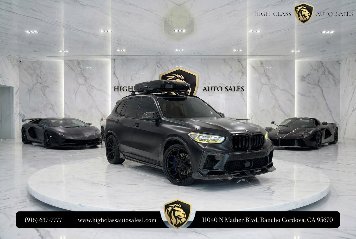 2022 BMW X5 M -'s photo