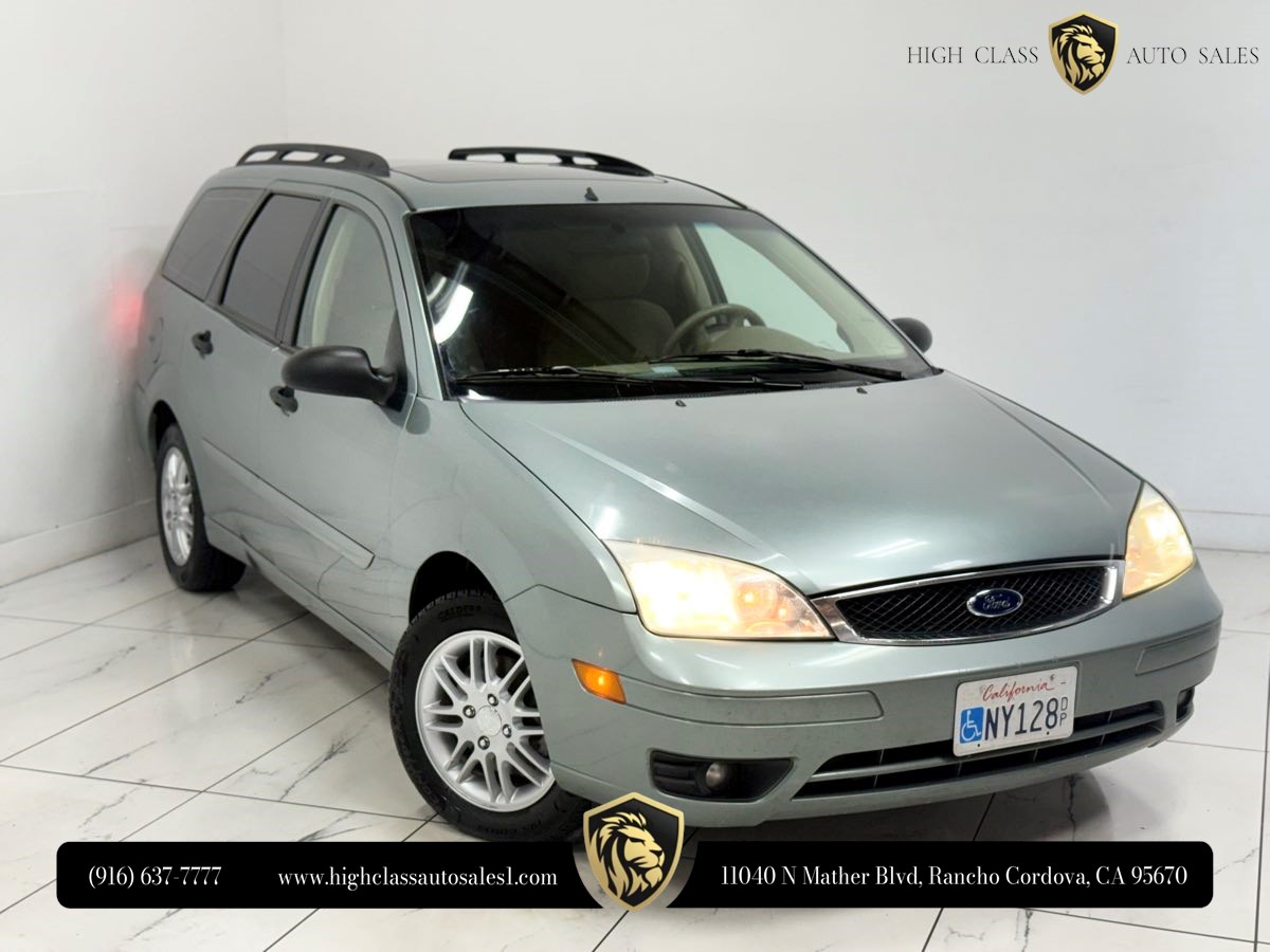 2005 Ford Focus ZXW SES's photo