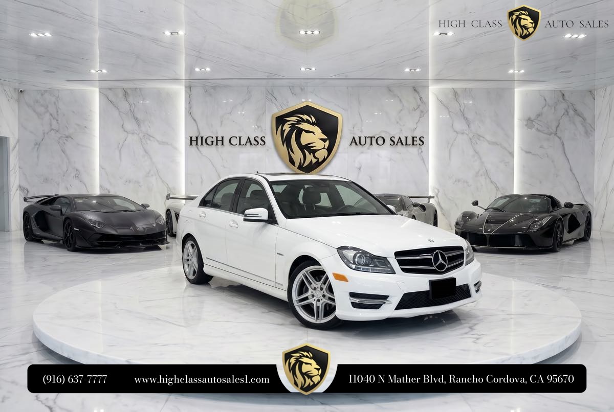 2013 Mercedes-Benz C-Class C250 Sport's photo