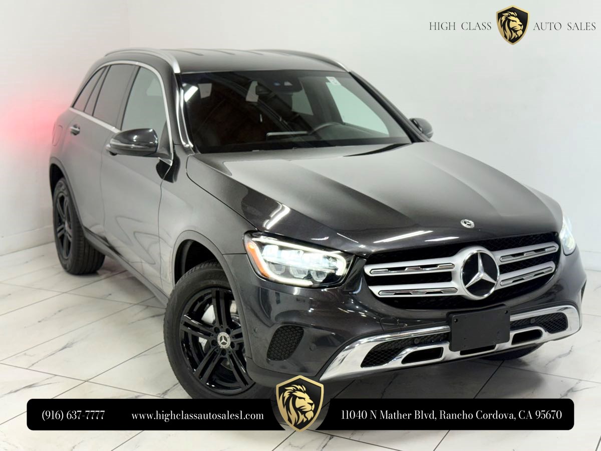 2022 Mercedes-Benz GLC GLC 300's photo