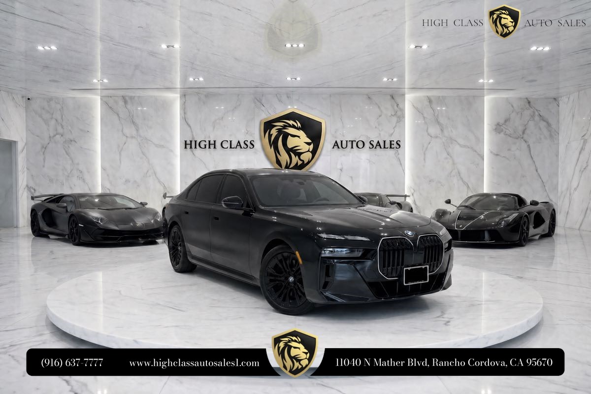 2026 BMW 7 Series 740i Sedan's photo