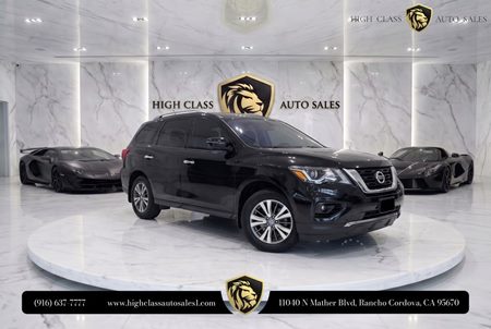 2020 Nissan Pathfinder S