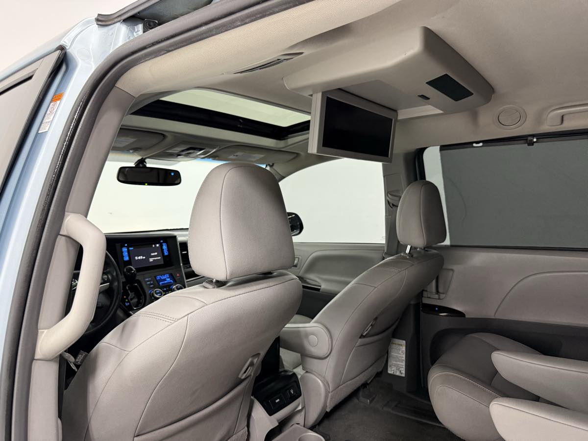 Image #11