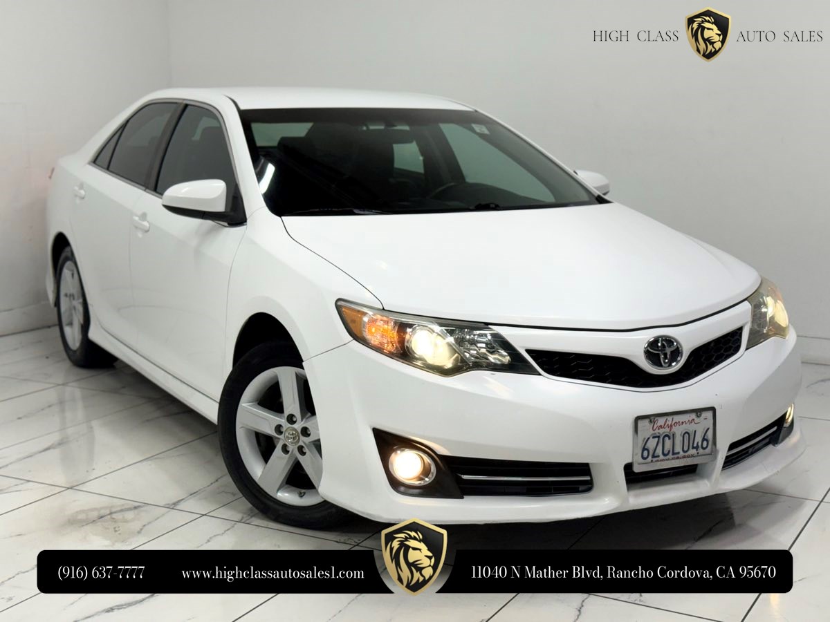 2013 Toyota Camry SE