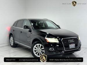 View 2013 Audi Q5 