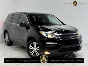View 2017 Honda Pilot 