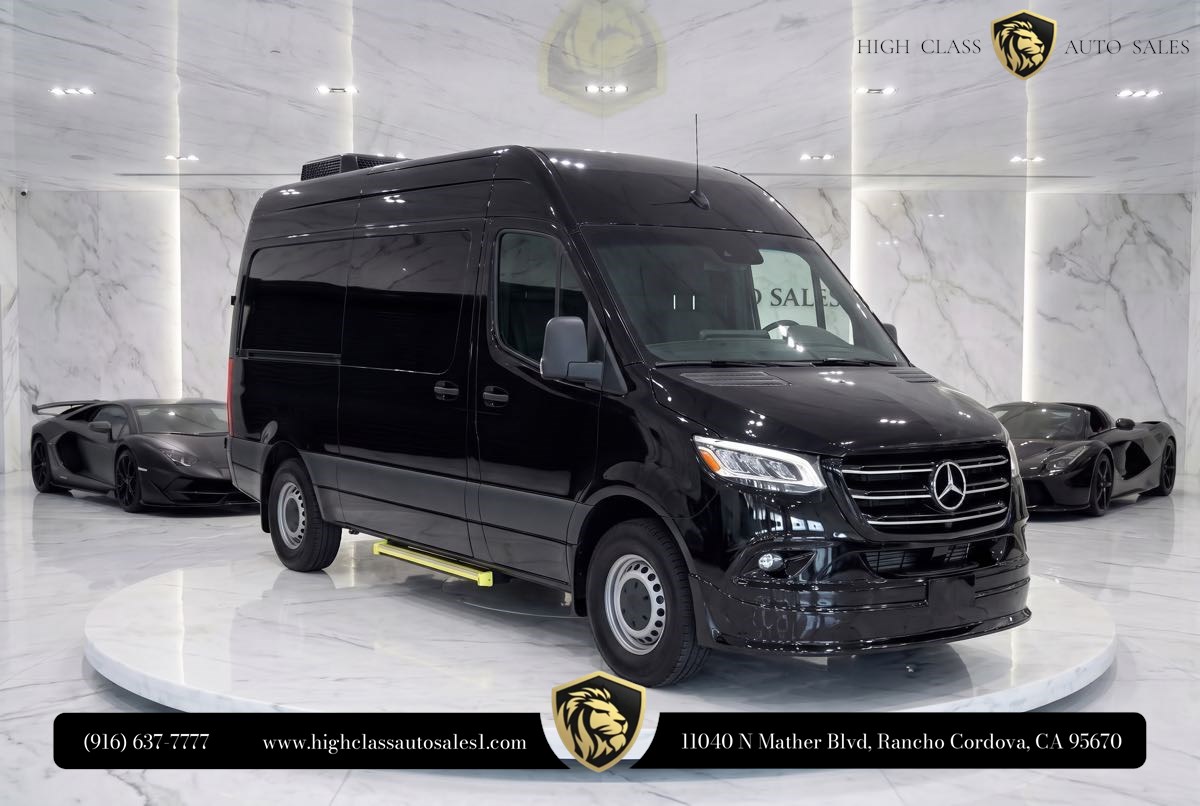 2024 Mercedes-Benz Sprinter Cargo Van 