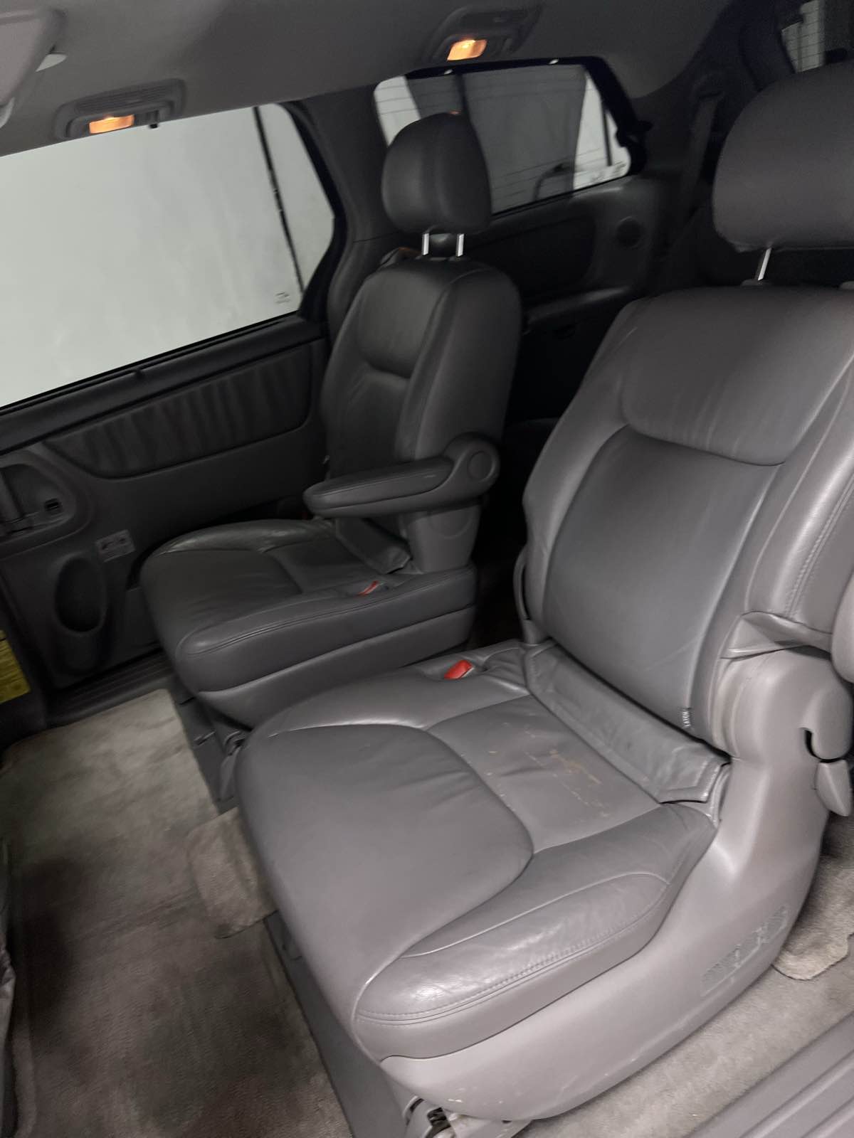 Sold 2004 Toyota Sienna XLE in Rancho Cordova