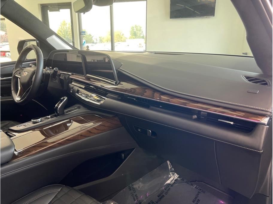 2023 Cadillac Escalade ESV Sport Platinum - Photo 28