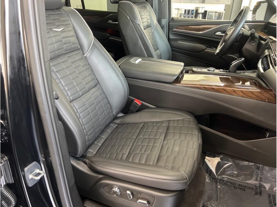 2023 Cadillac Escalade ESV Sport Platinum - Photo 29