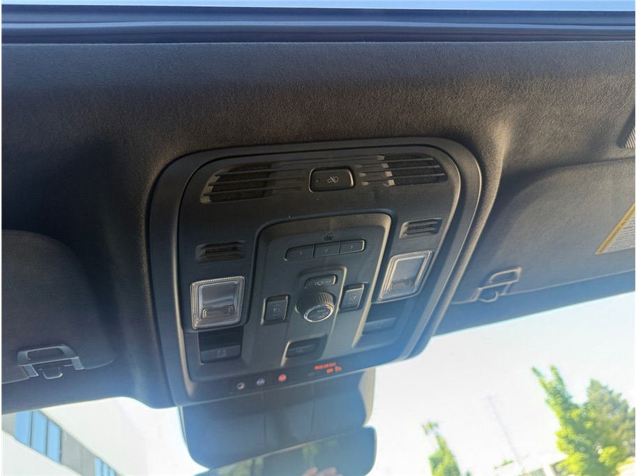 2023 Cadillac Escalade ESV Sport Platinum - Photo 23