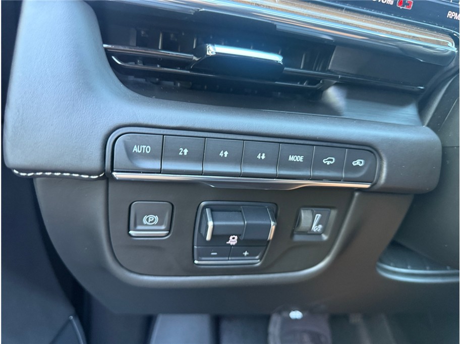 2023 Cadillac Escalade ESV Sport Platinum - Photo 26